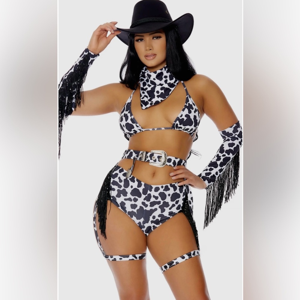WILD WILD SEXY COWGIRL! 🤠🤠